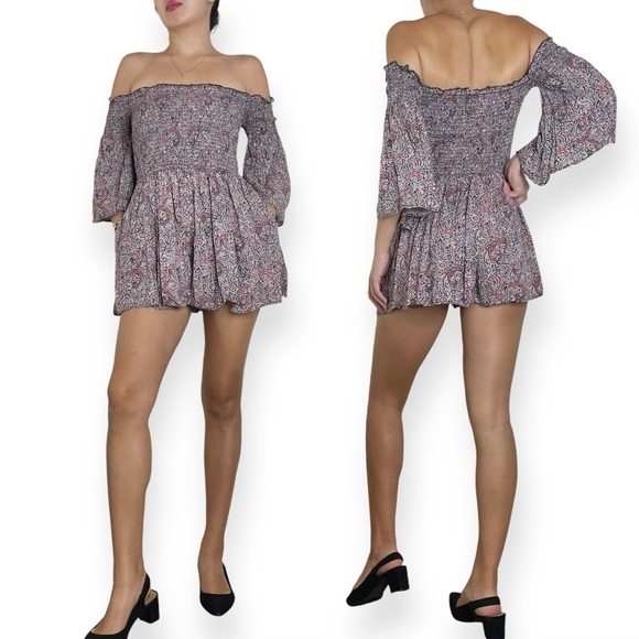 Ecote Boho Chic Witchycore OffShoulder Smocked Paisley Romper Size S - Picture 3 of 16